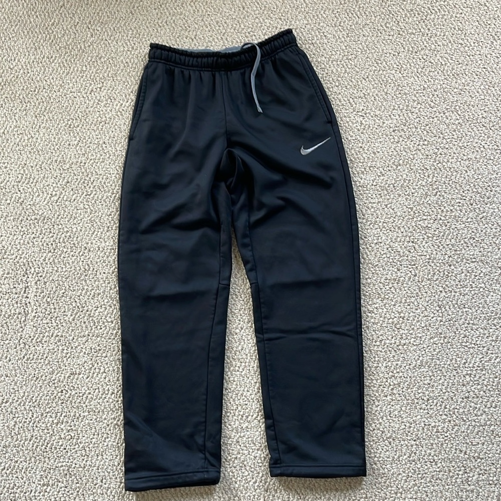 Nike Therma-Fit sweat pants black Men’s small